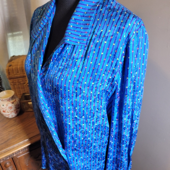 VINTAGE 100% SILK FLORA KUNG DOUBLE BREASTED BLUE BLOUSE NOS - Picture 5 of 8